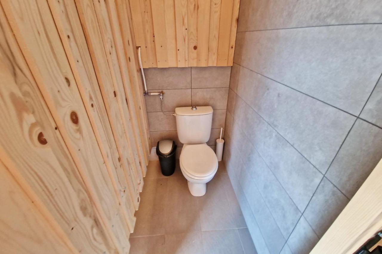 Kamp Beli Gaber Hotel Stari Trg pri Lozu Kültér fotó