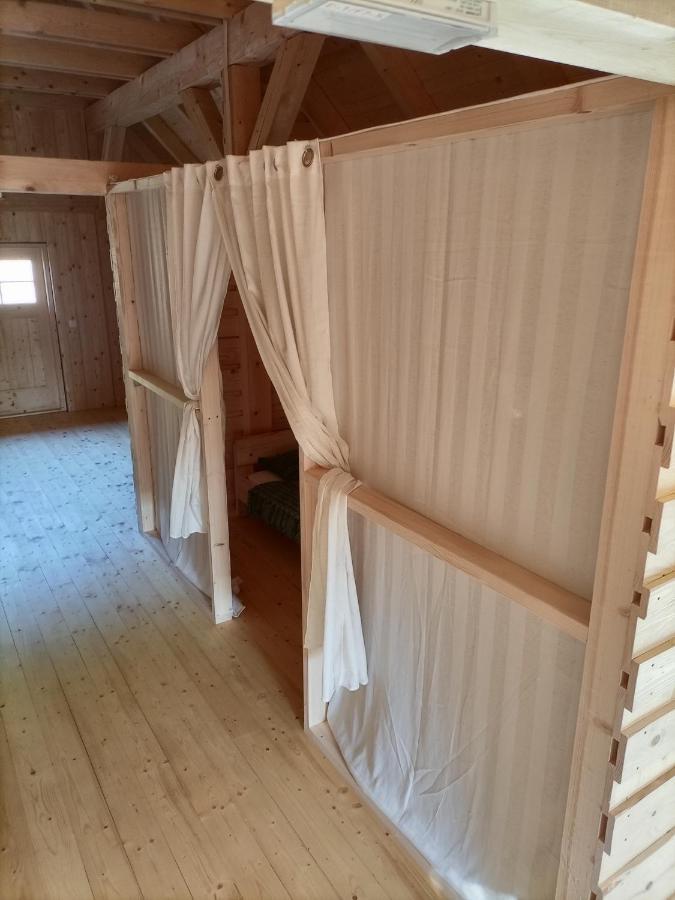 Kamp Beli Gaber Hotel Stari Trg pri Lozu Kültér fotó