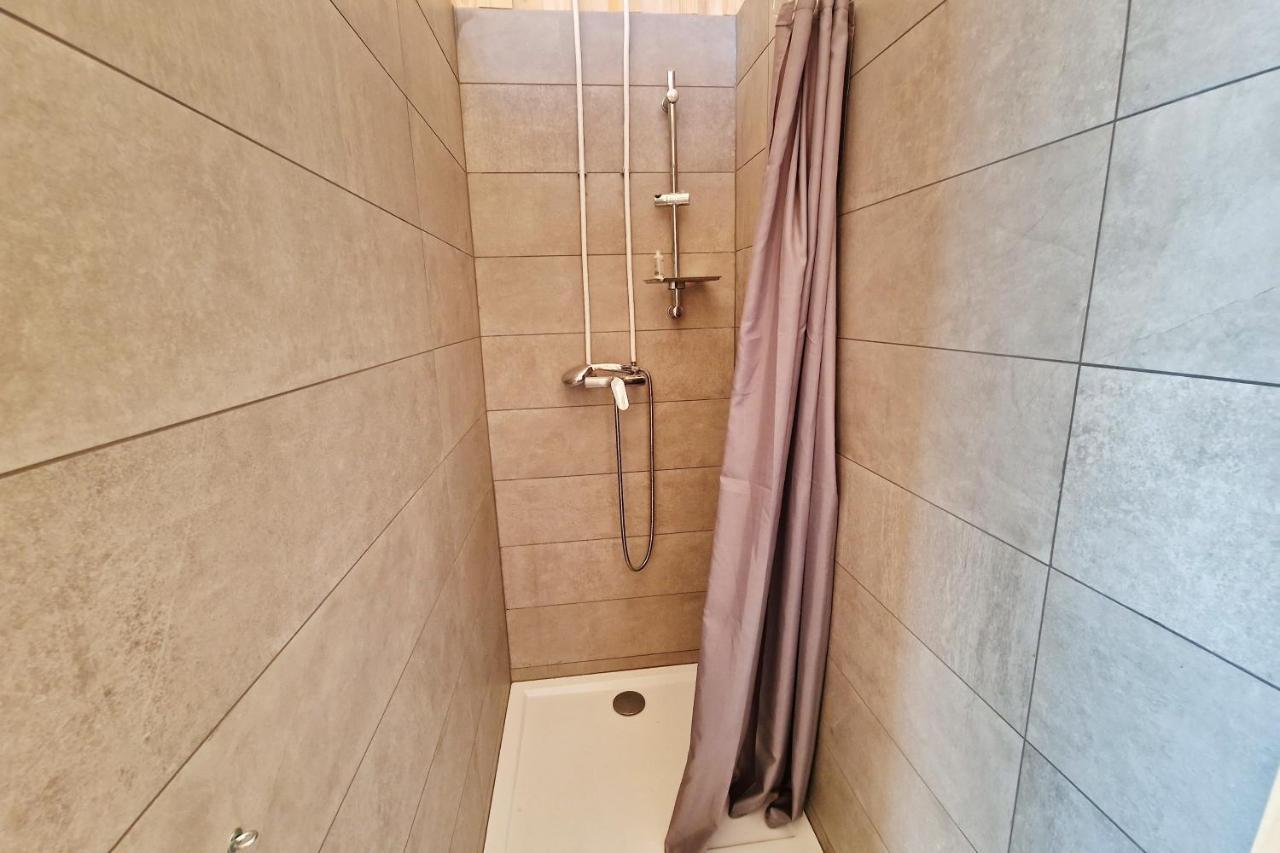 Kamp Beli Gaber Hotel Stari Trg pri Lozu Kültér fotó